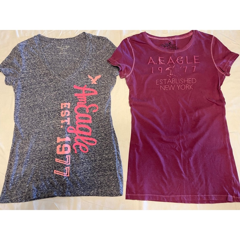 American Eagle Women's Y2K T-Shirts Bundle M (2513)